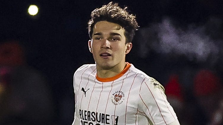 深圳主帅塔托：我的答案仍是中国球员能踢传控.